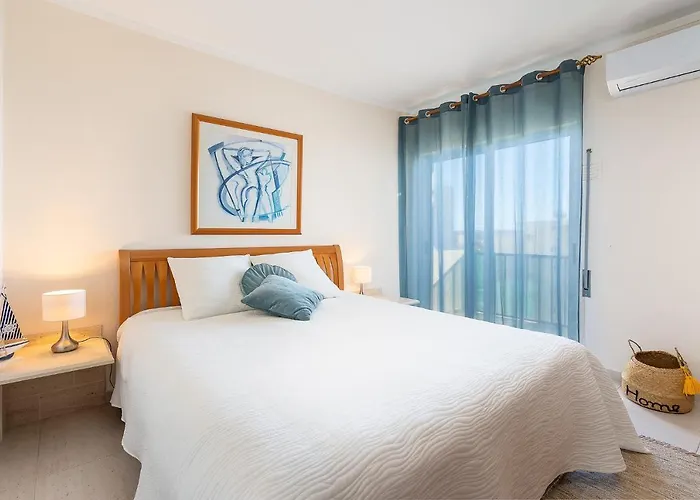 Ocean Beachfront Home By Real Life Concierge