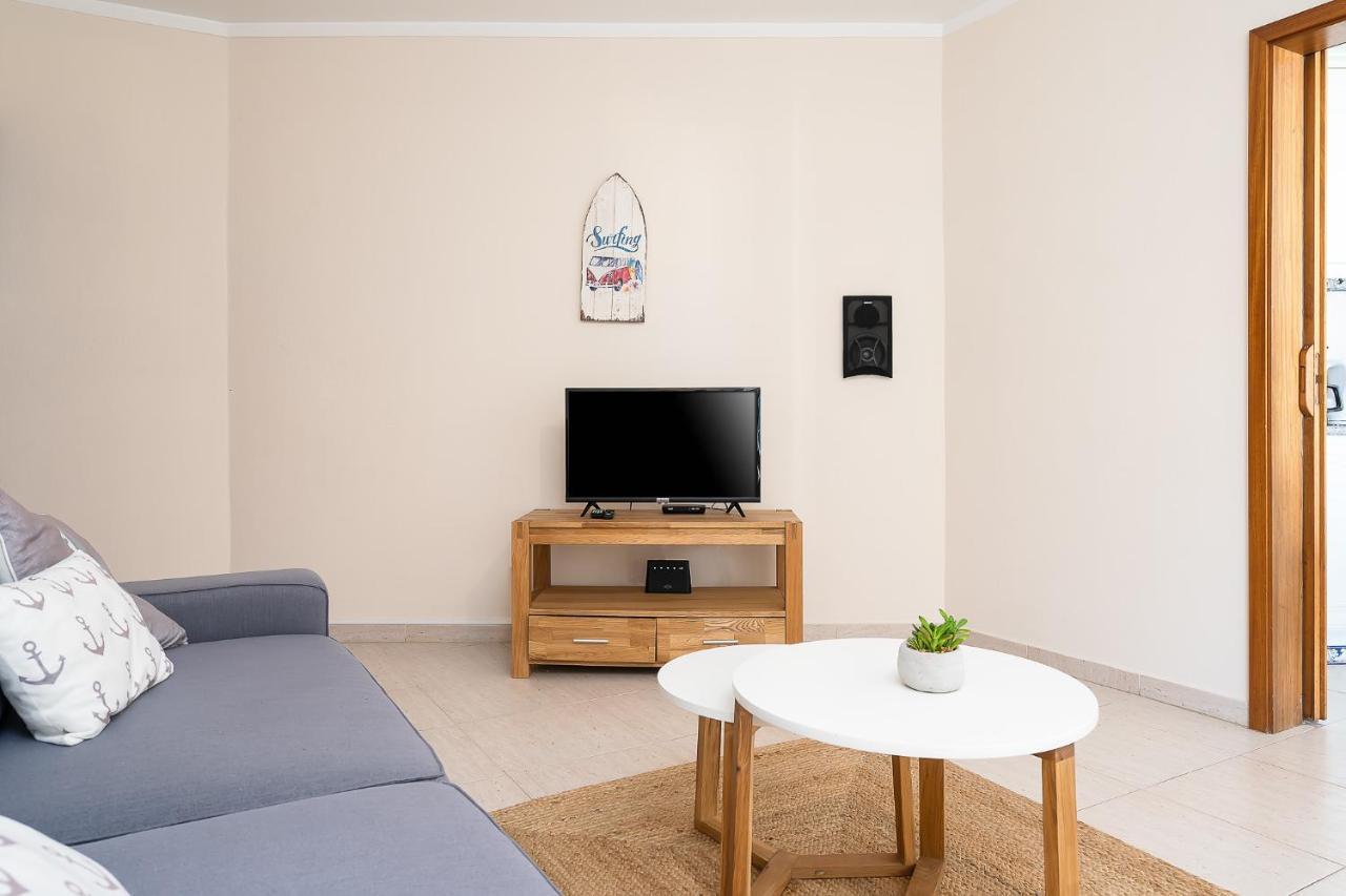 Apartment Ocean Beachfront By Real Life Concierge *