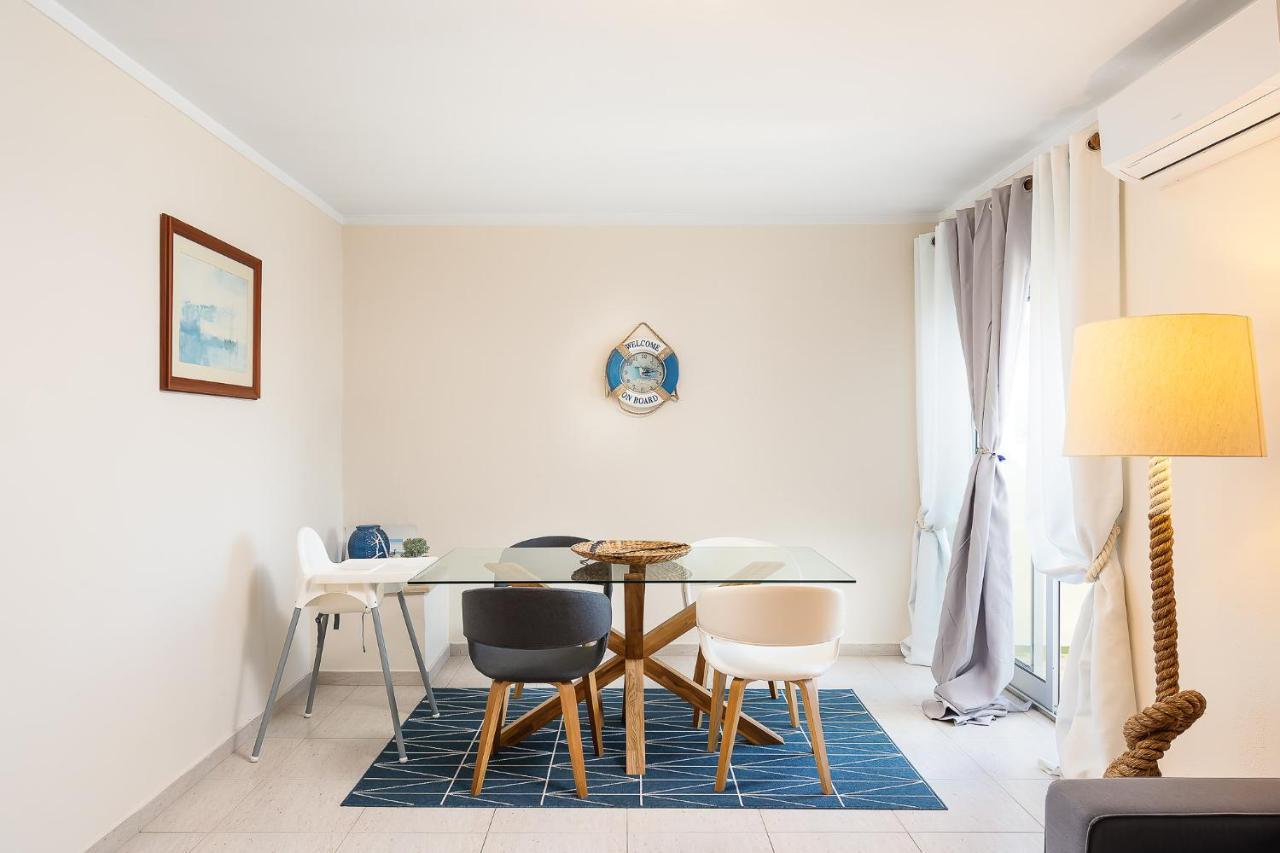 Ocean Beachfront By Real Life Concierge Apartment *