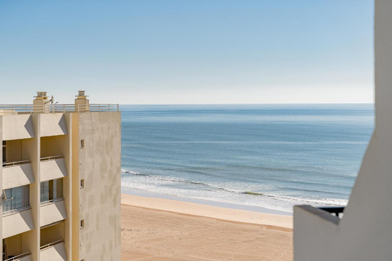 Apartment Ocean Beachfront By Real Life Concierge *